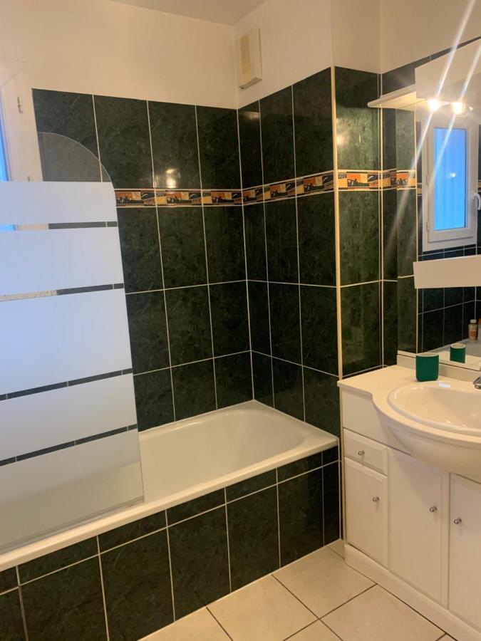 Appartement Equipe Tout Confort Cambo-les-Bains Exteriör bild